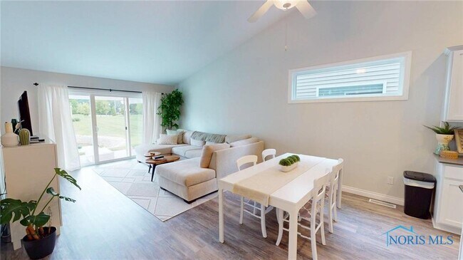 Building Photo - 2143 Fieldbrook Dr