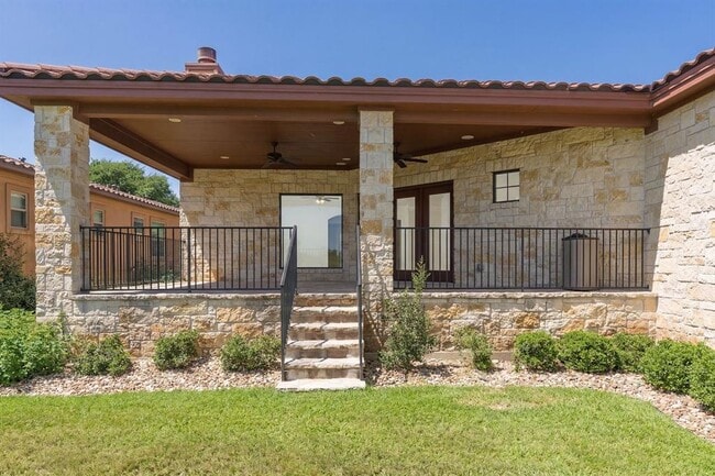 Building Photo - 104 Cedar Glen Cove