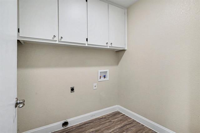 Building Photo - 2701 Whitehurst Dr