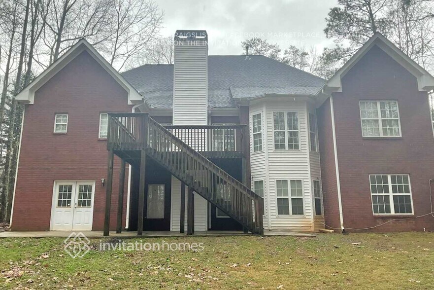 Building Photo - 155 Victor Ln