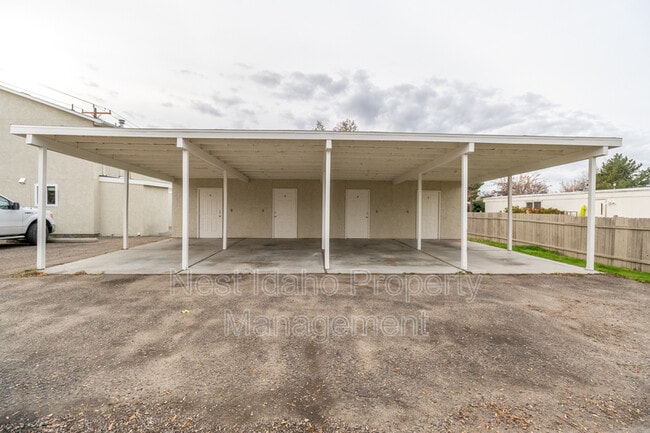 Building Photo - 207 N Liberty St