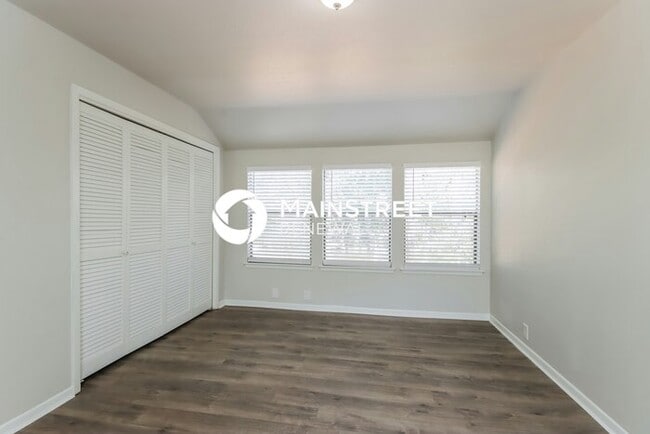 Building Photo - 3 Bedroom Pet-Friendly Home in SPRING, TX with Main Street Renewal