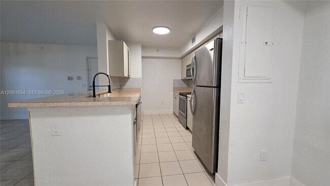 Building Photo - 15480 SW 284th St