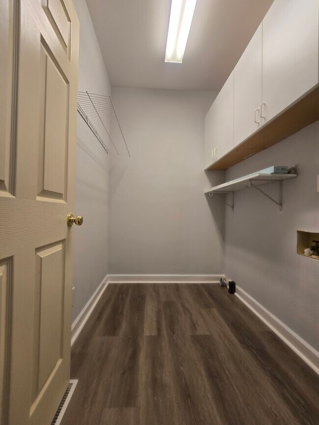 Building Photo - 3004 Honor Ct