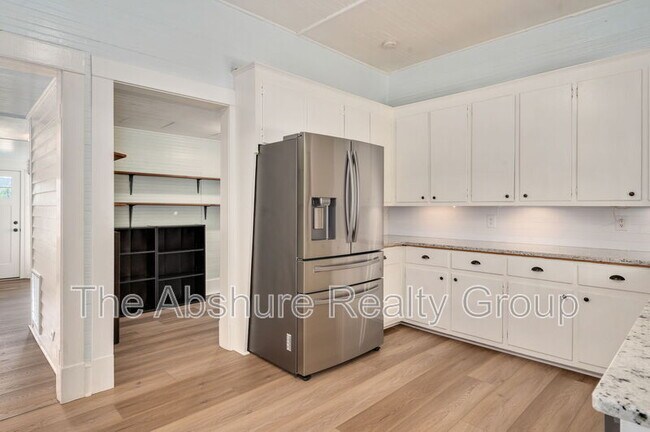 Building Photo - 362 Chalybeate Rd