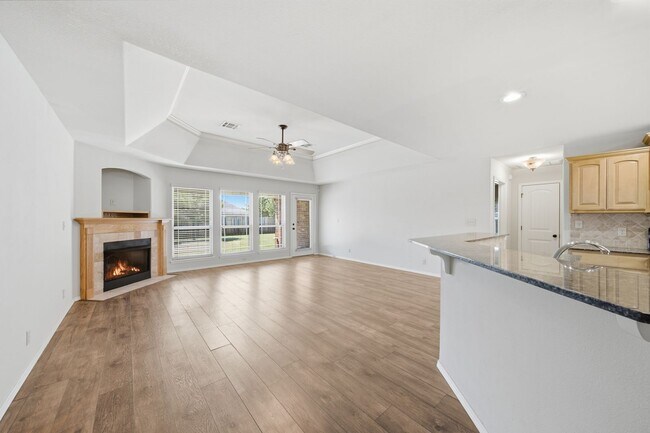 Building Photo - This well-designed home offers 3 bedrooms plus a flex room with a closet that can easily serve as...