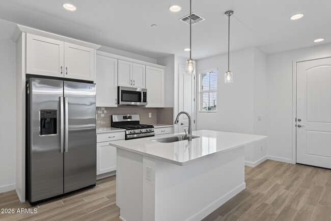 Building Photo - 2779 Claire Dr