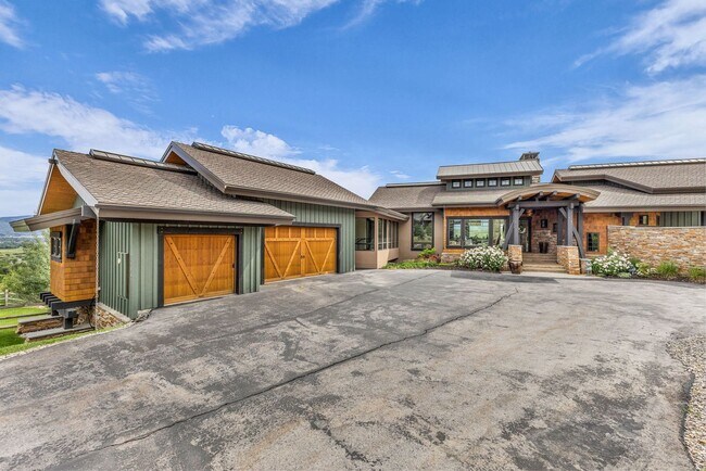 Building Photo - Rare River Meadows Ranch