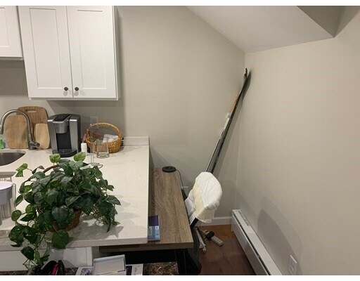 Building Photo - 47 Irving St