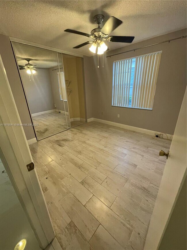 Building Photo - 1356 NW 159th Ln