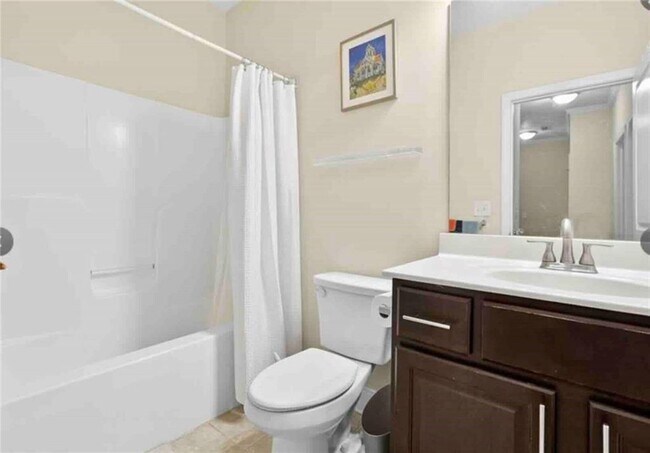 Building Photo - 2407 Tenor Ln