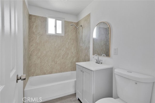 Building Photo - 520 Adele Dr