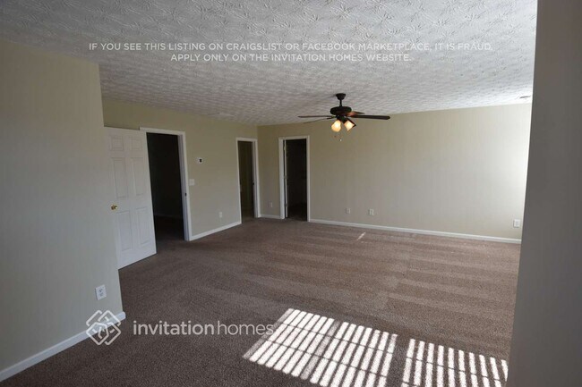 Building Photo - 830 Creek Cove Way