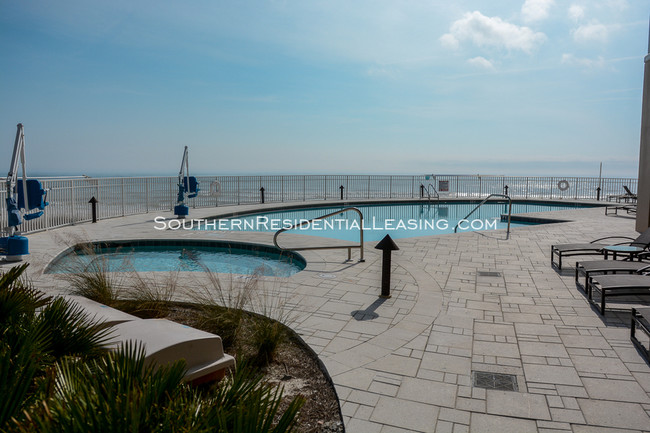 Building Photo - 13333 Johnson Beach Rd Unit 204 ~by Southern