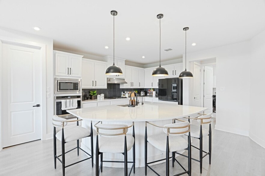 Building Photo - 312 Palatino Bend
