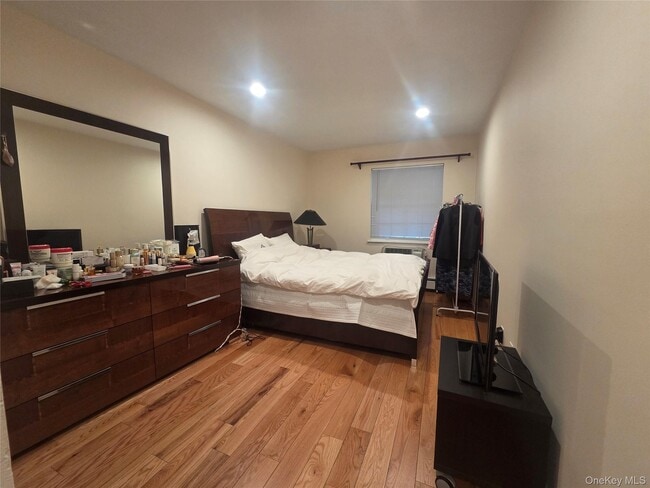 Building Photo - 206-14 Emily Rd