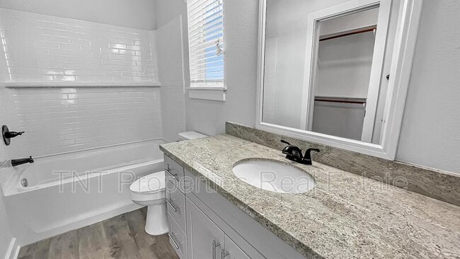 Building Photo - 2101 Jax Dr