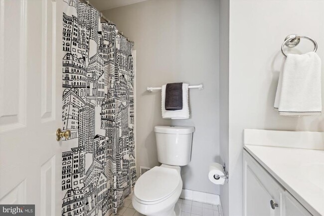 Building Photo - 21 Sterling Ct