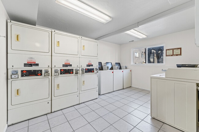 Building Photo - 6163 S 1300 E