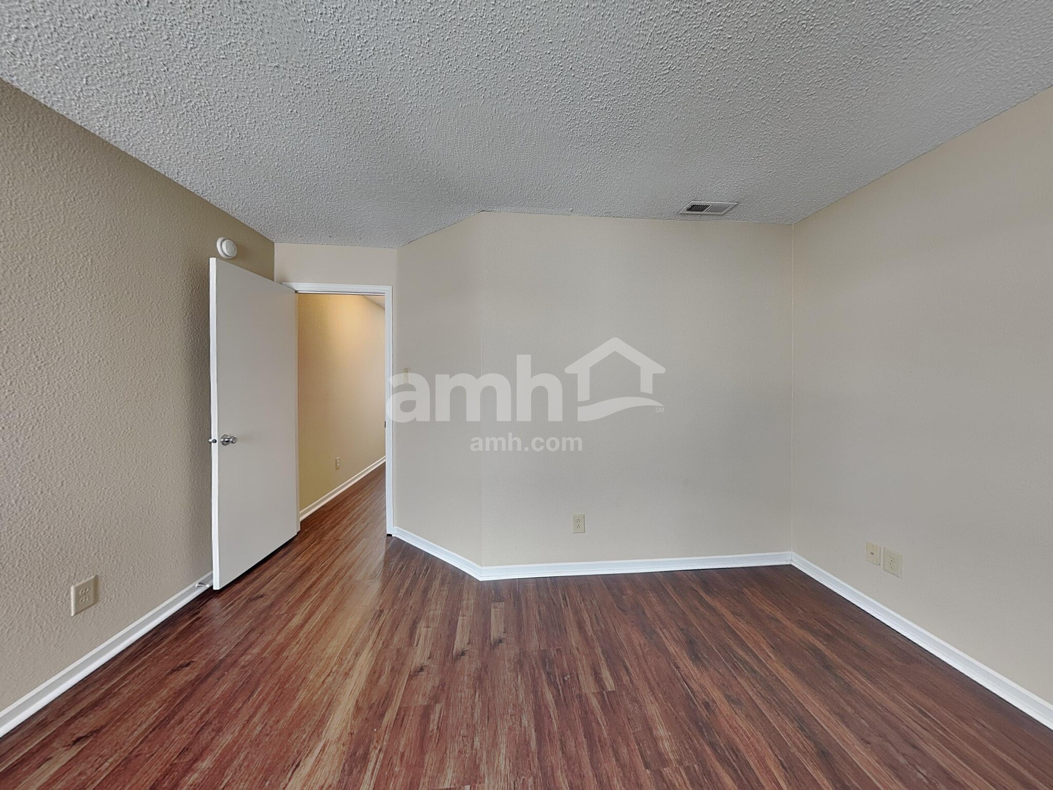 Building Photo - 12868 Courage Xing