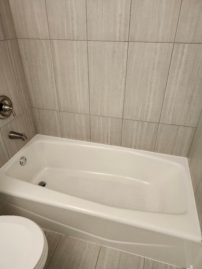 Building Photo - 2336 Dawson Ln