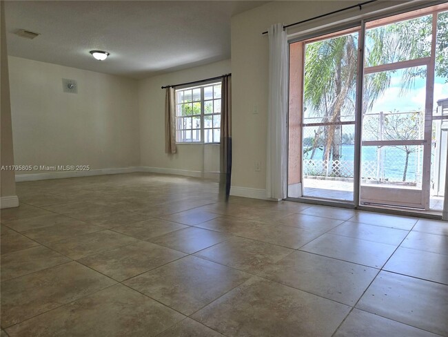 Building Photo - 12423 NW 7th Ln