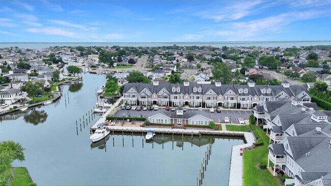 Building Photo - 36 Nicole Ct