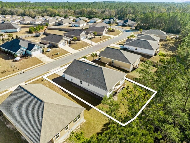 Building Photo - 462 Whispering Creek Ave