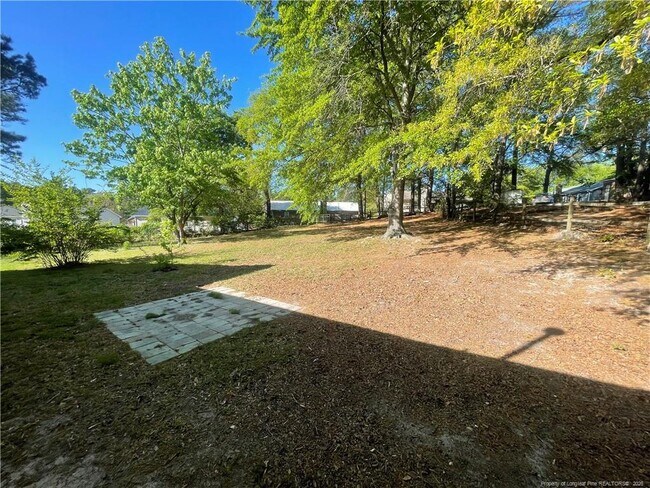 Building Photo - 6804 Leeds Ct