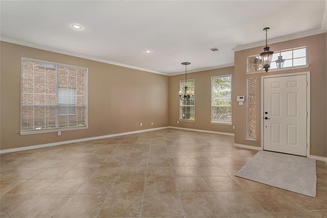 Building Photo - 10408 Forrest Dr