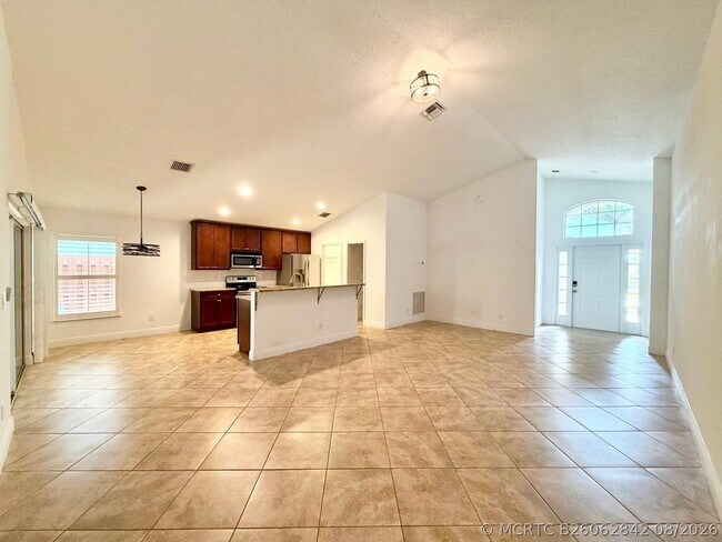 Building Photo - 9553 Sea Spray Dr