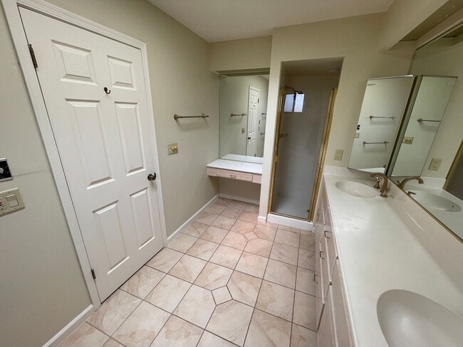 Building Photo - HOUSE - SEDONA - VILLAGE OF OAK CREEK