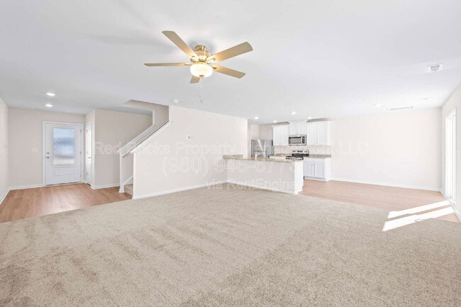 Building Photo - 1621 Nia Rd