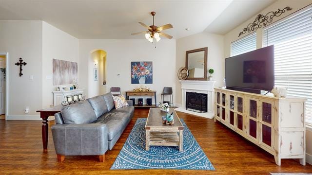 Building Photo - 2113 Lanshire Dr