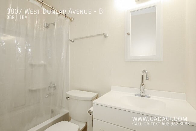 Building Photo - 3807 W Dunlap Ave