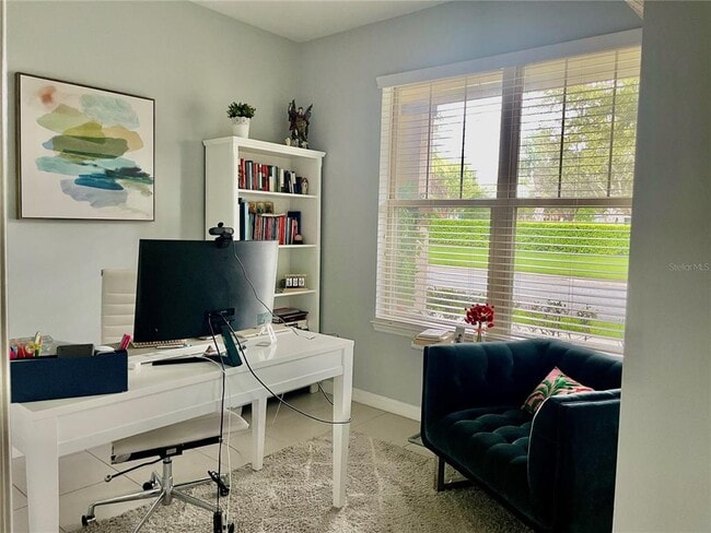 Building Photo - 14155 Lakeview Park Rd