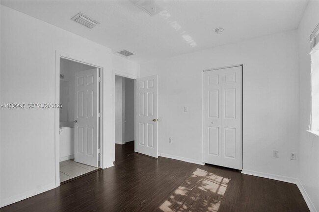 Building Photo - 13958 SW 260th St