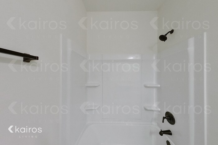 Building Photo - 106 Teddy Ln