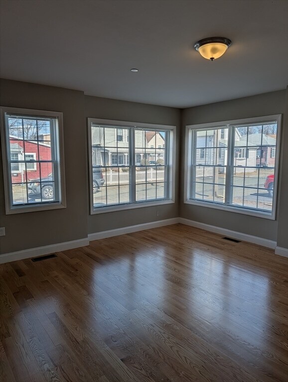 Building Photo - 207 Winthrop St