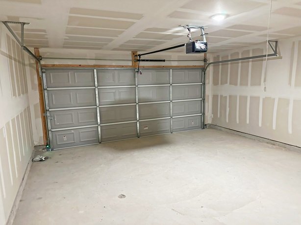 Building Photo - 3821 Far Horizon