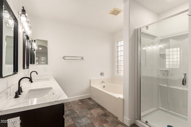 Building Photo - 24410 N 39th Ave