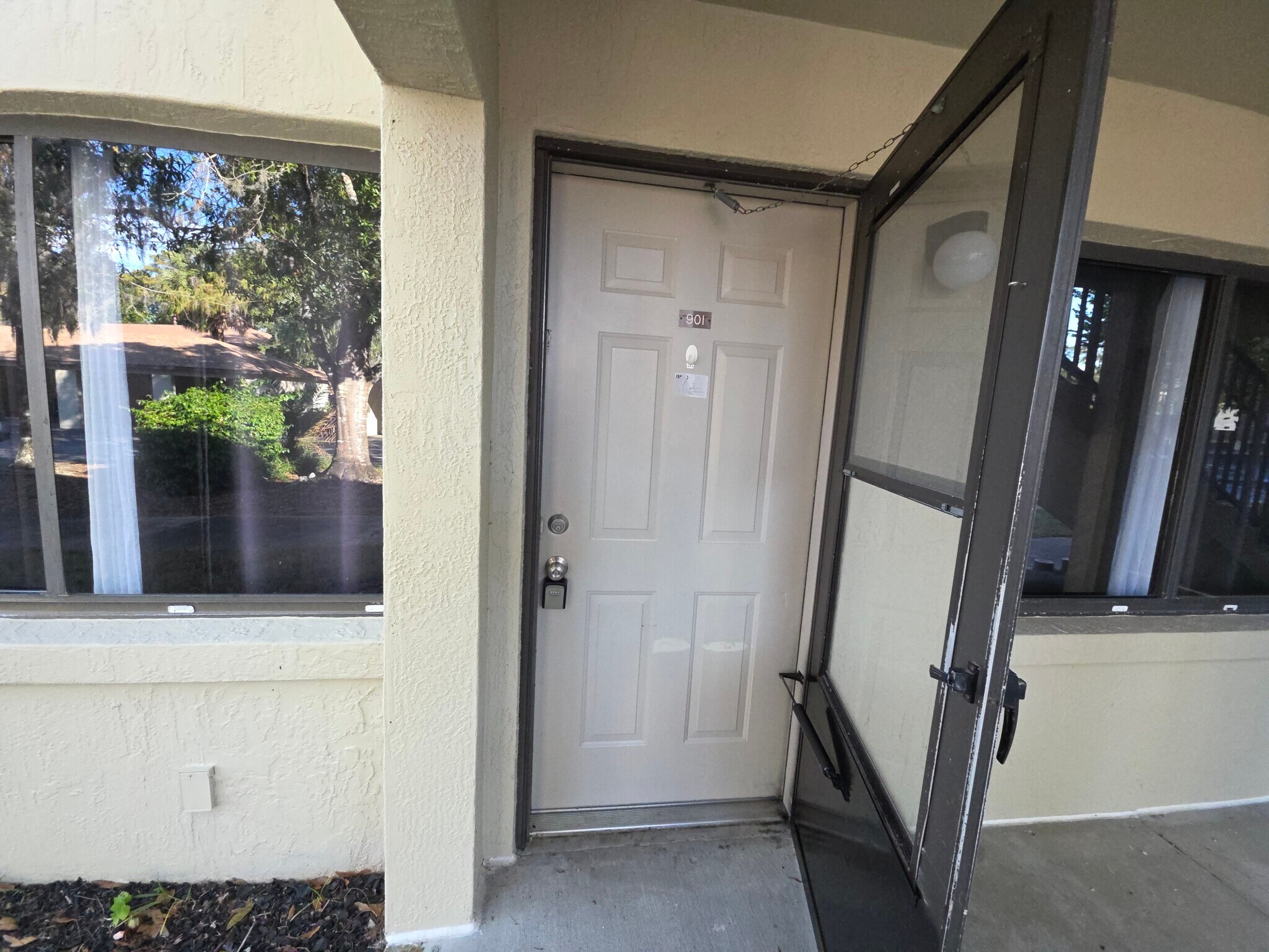 Building Photo - 1601 Big Tree Rd