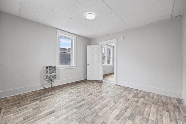 Building Photo - 288 Driving Park Ave