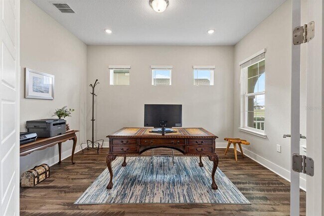 Building Photo - 9947 Summerlake Groves St