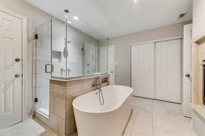 Building Photo - 612 Renee Ln