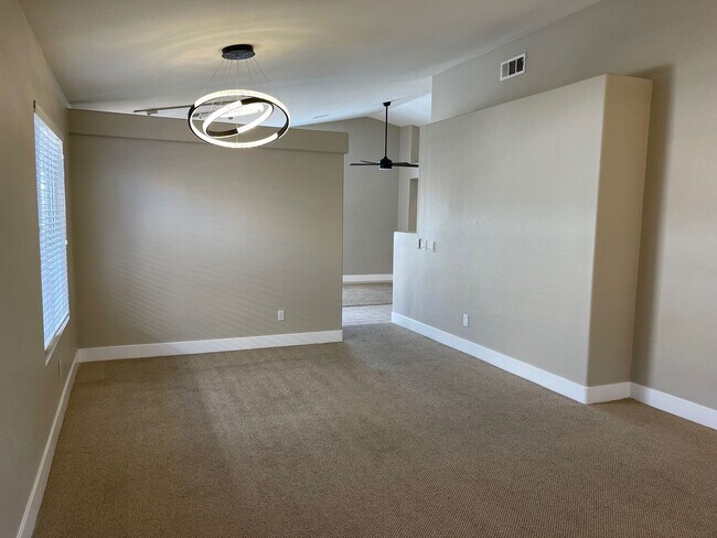 Building Photo - **GORGEOUS & MODEL PERFECT GREEN VALLEY 3 ...