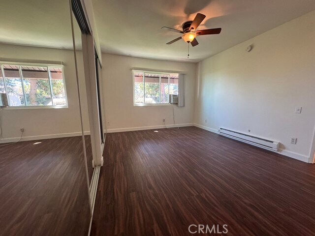 Building Photo - 374 Miraleste Dr