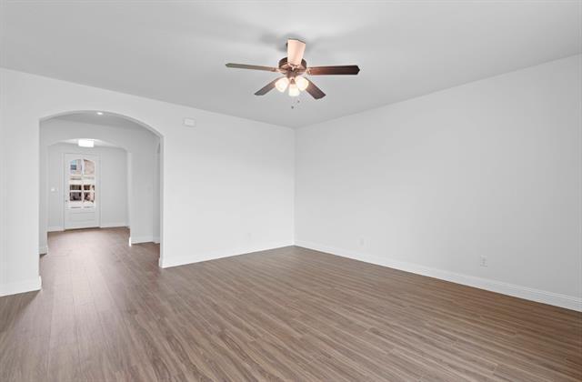 Building Photo - 2405 Peebles Ln