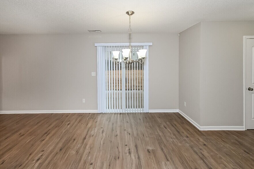 Building Photo - 4422 Oakden Ln.