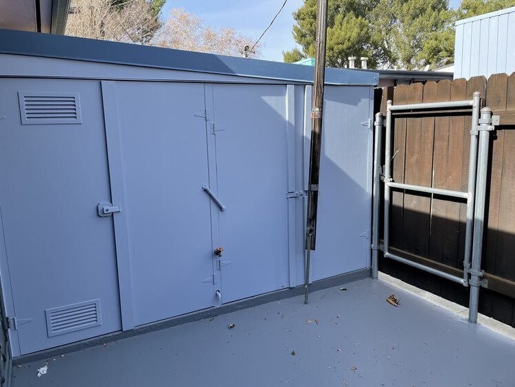 Building Photo - 660 W Bonita Ave